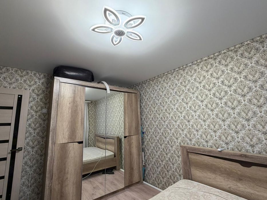 Сдам 2х комн квартиру