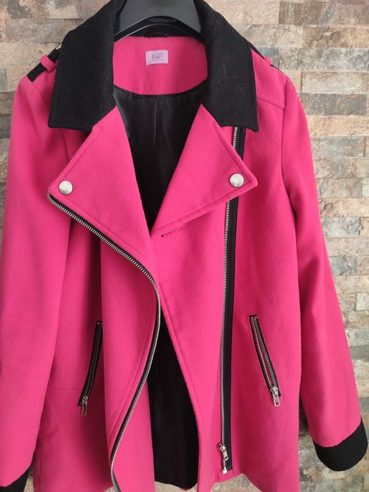 Цикламено,преходно палто