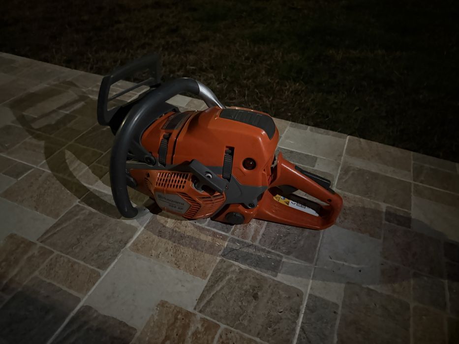 Drujba husqwarna 562 x !aproape nouă