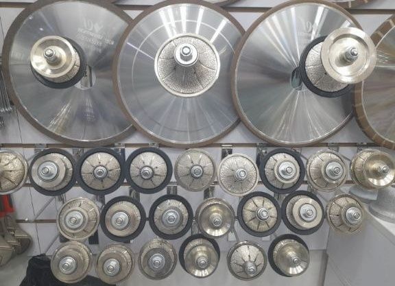 Алмазный инструмент. Алмазный шлифовальные диски. Almazniy disk. Almaz