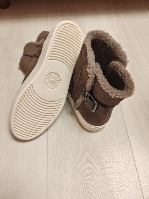 Cizme UGG piele întoarsă originali