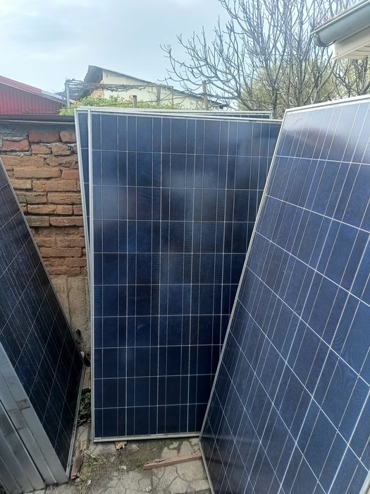 Panouri fotovoltaice solare