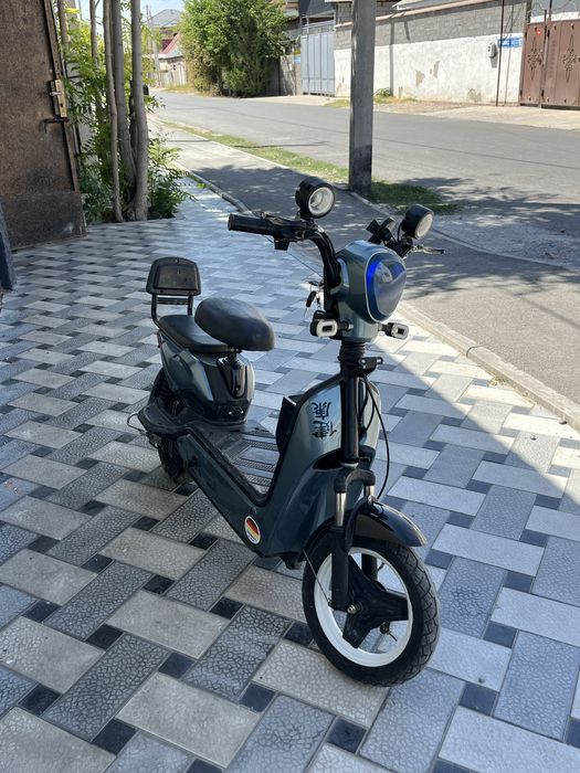 Скутер 350ват чётко