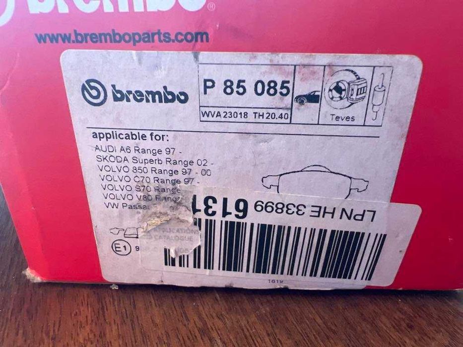 Vând Plăcuțe Frână BREMBO P 85 085 - NOI - 180 Lei