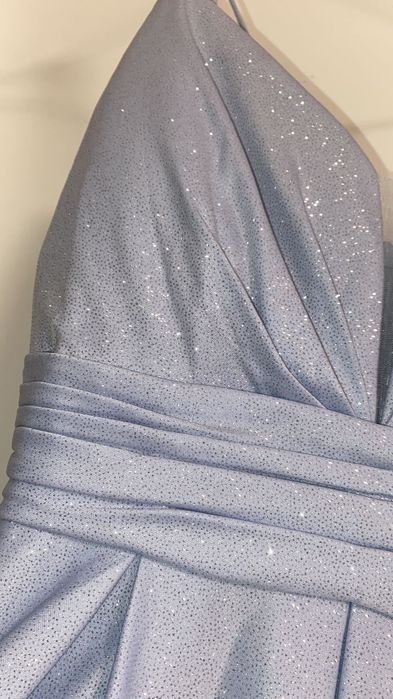 Rochie purtata o singura data la banchet