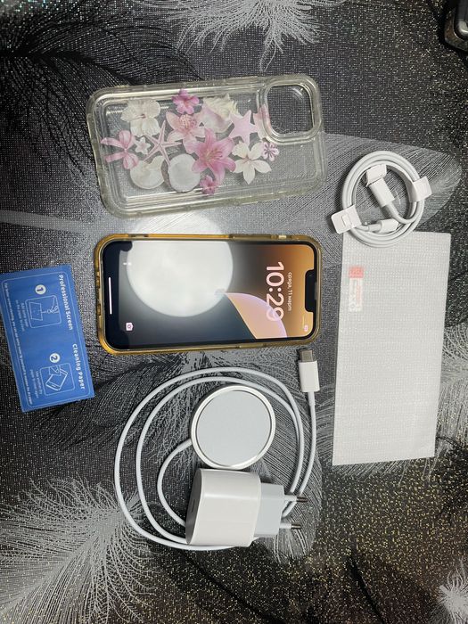 Iphone 13 mini 128 Gb бял white  КАТО НОВ