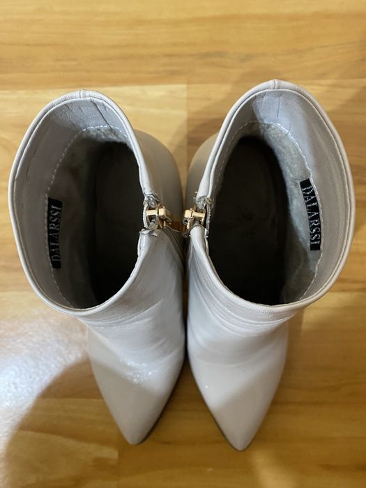 Продаются полусапожки 35 размера