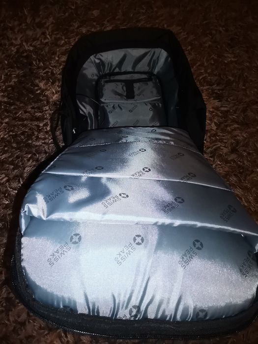 Swiss Peak anti-theft 15,6  laptop