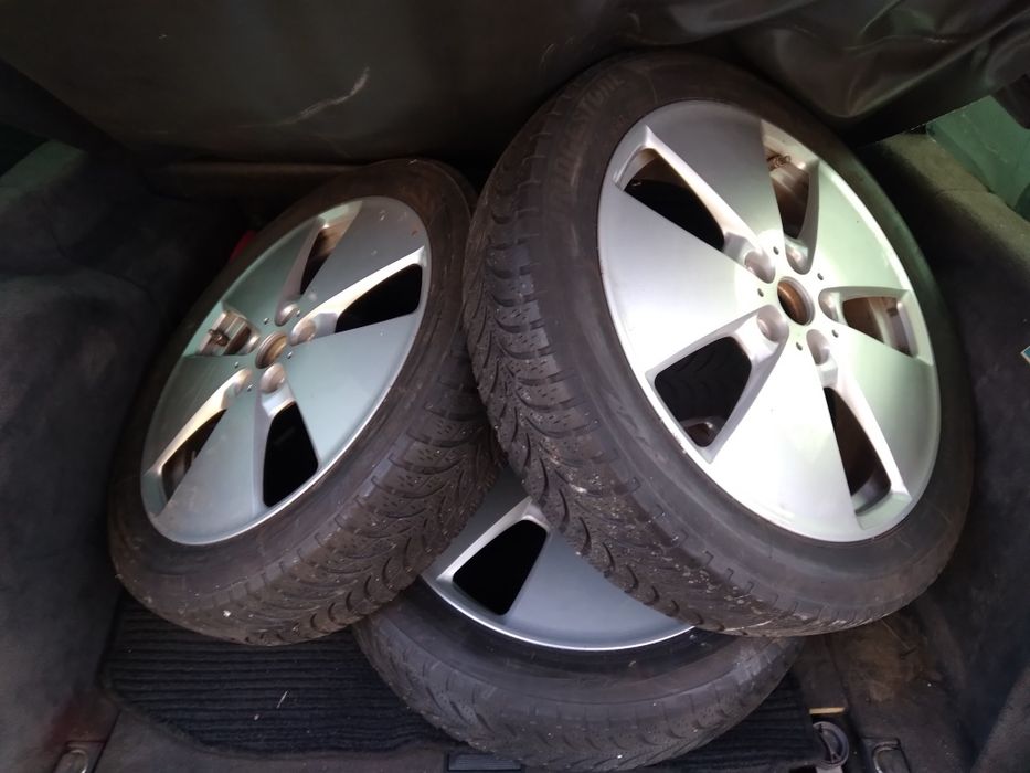 Предлагам 4 бр.джанти с датчици за електрички I 3на BMW.