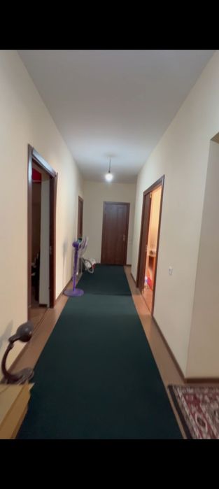 Dom sotiladi srochna 4 hona