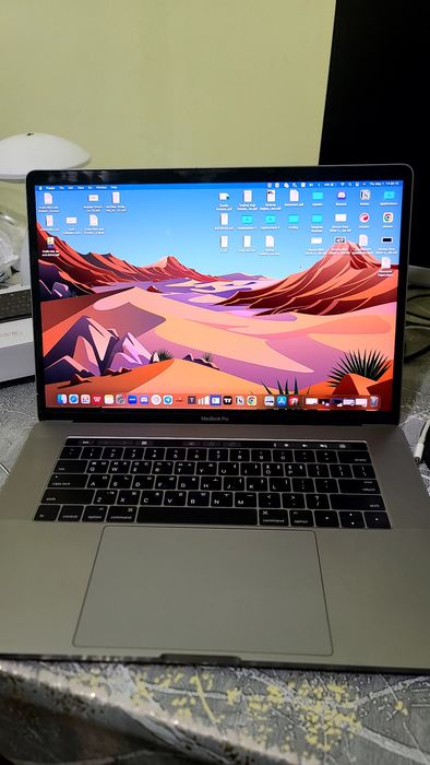 Macbook pro 15.4 inch