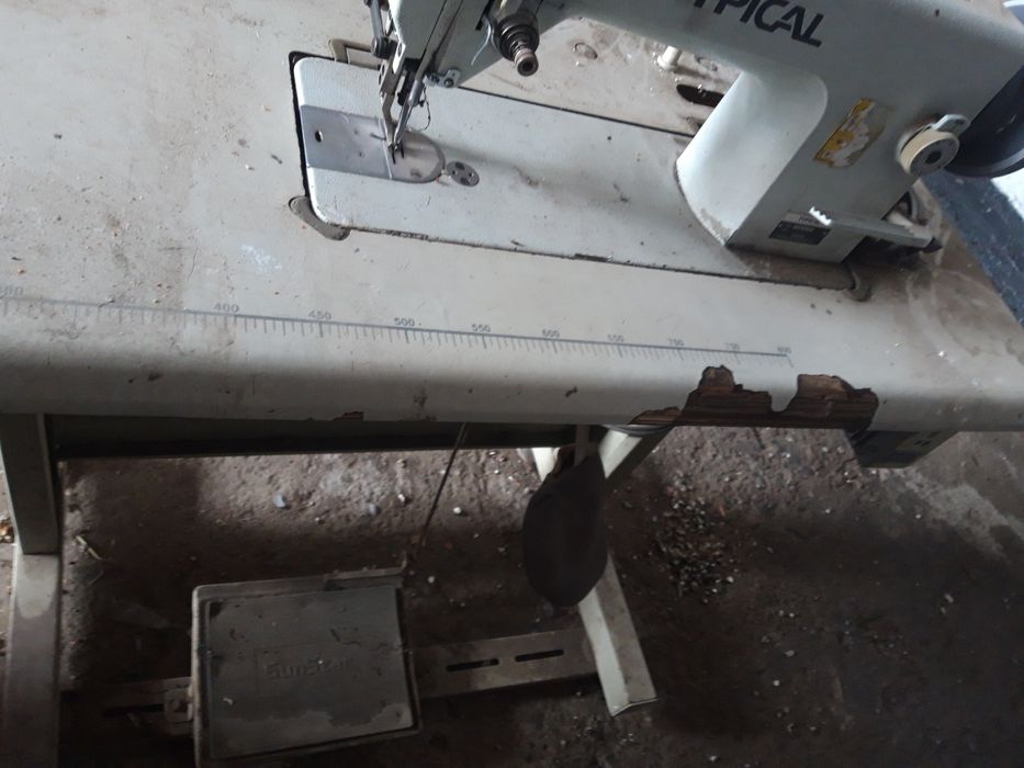 Швейная машинка тюпикал