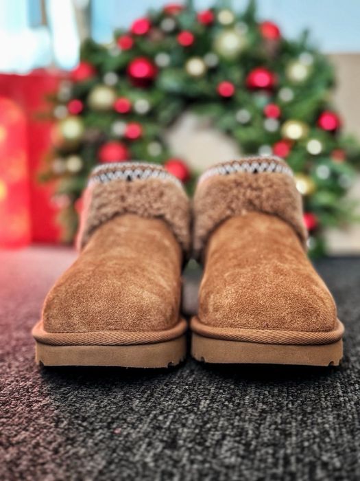 Чисто нови боти UGG (37номер)- бежов цвят