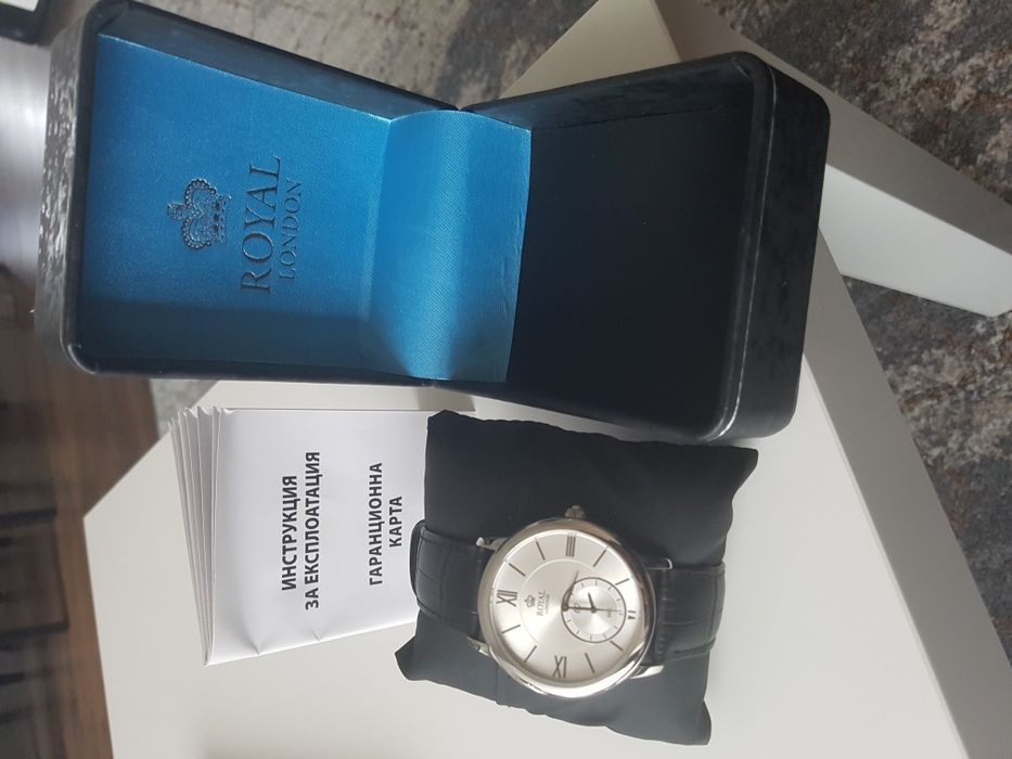 Royal London Чисто Нов