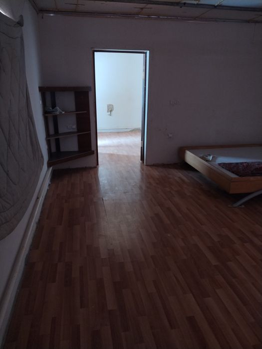 Уй сатылады станция да