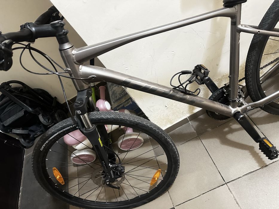 Велосипед Giant Roam