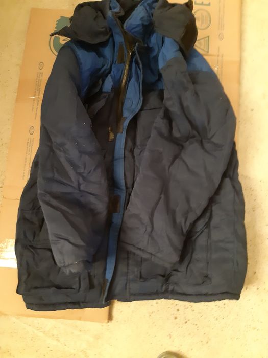 Продажа спецодежды зимней.