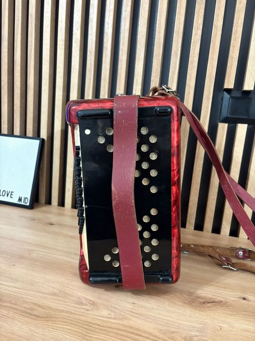 Acordeon Hohner Concerto cu 48 de basi