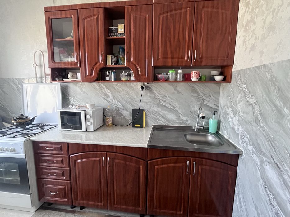 Продам кухонный гарнитур