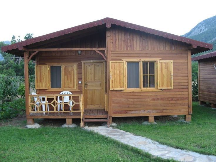 Vând căsuțe din lemn