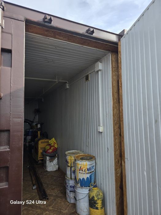 Container izolat 6×2,4