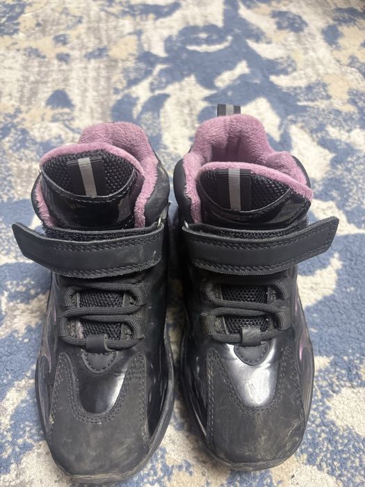 Продам ботинки на девочку в хорошем состоянии