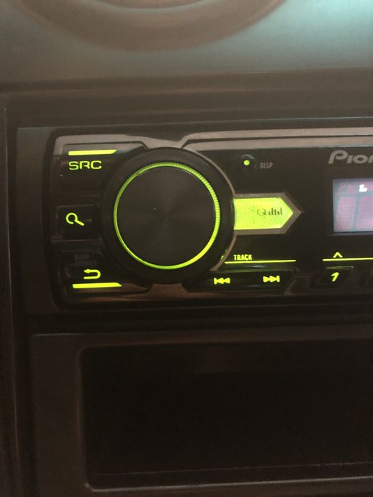 Pioneer mvh 09 UBG