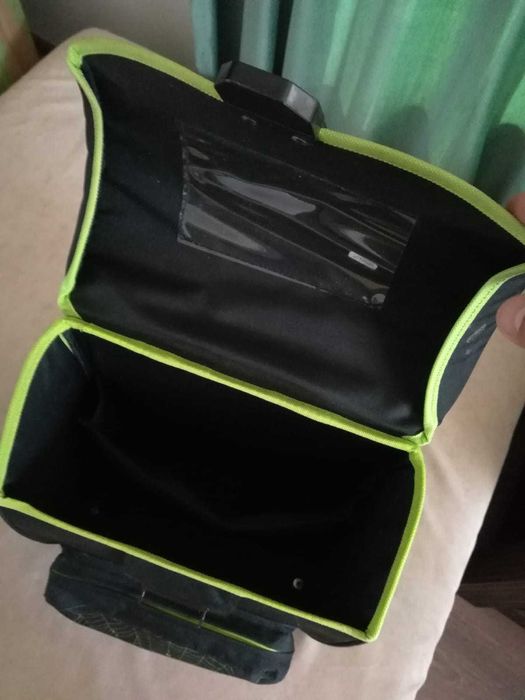 Ghiozdan  marca Herlitz  NOU