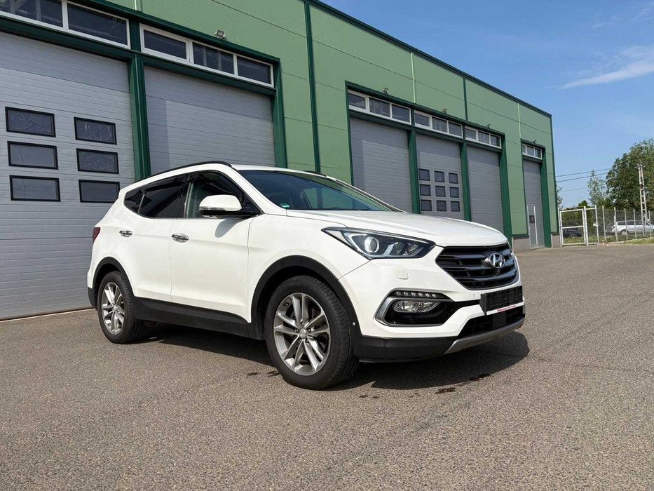 HYUNDAI SANTA FE / 2016 / 4X4 / 2.2 CRDI 200 CP / AUTOMAT / 158.000 km