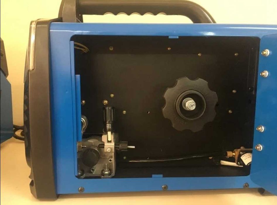 Телоподаващ Електрожен 250Ампера нови с ред. винтил