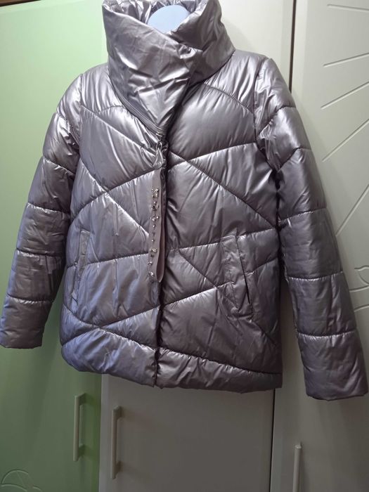 Женская куртка 44-46