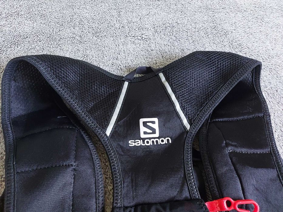 Жилетка за бягане Salomon Agile 2