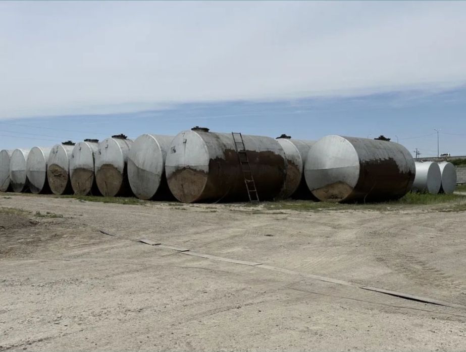 ЦИСТЕРНЫ 25 тонники для гсм