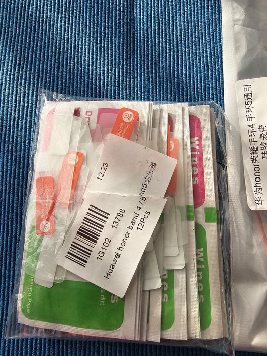 Фитнес гривна Huawei Honor Band 4