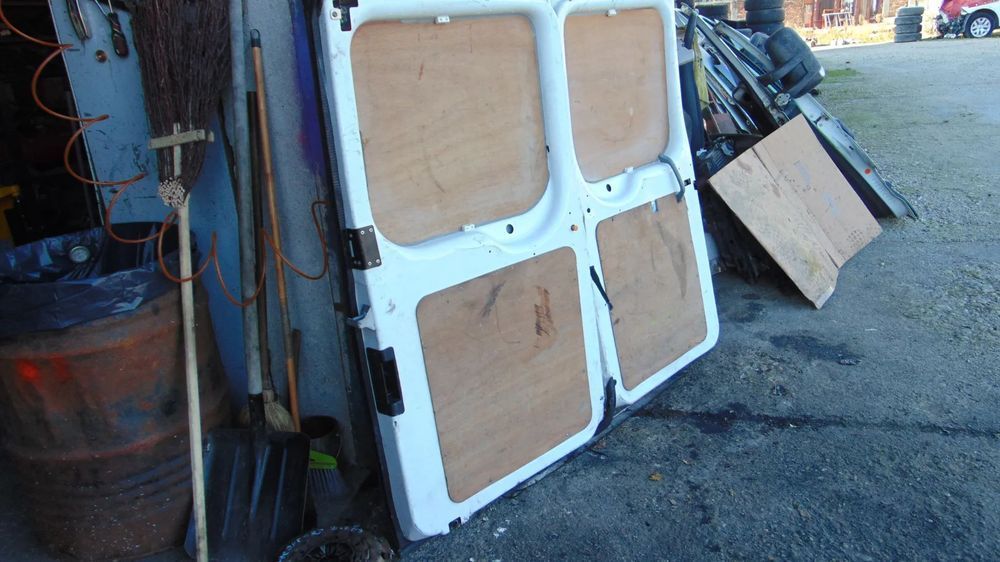 Usi spate Ford Transit 2006-2014 usa spate stanga dreapta usi spate batante