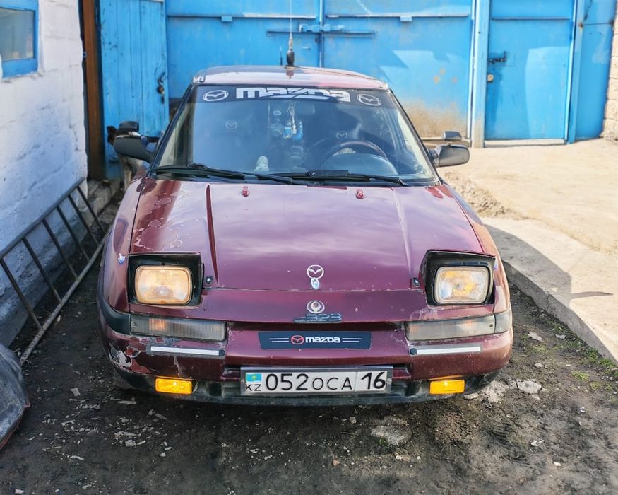 Продается мазда 323