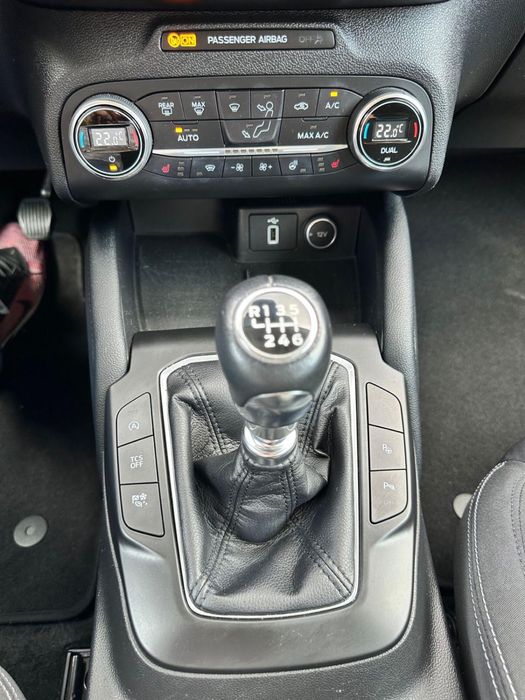 Ford  Focus Titanium mk4 2019 1.5 dci