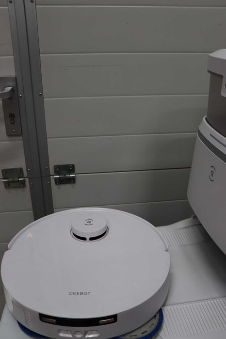 Прахосмукачка робот ECOVACS DEEBOT T30 PRO Omni,Mop11000PA,гореща вода