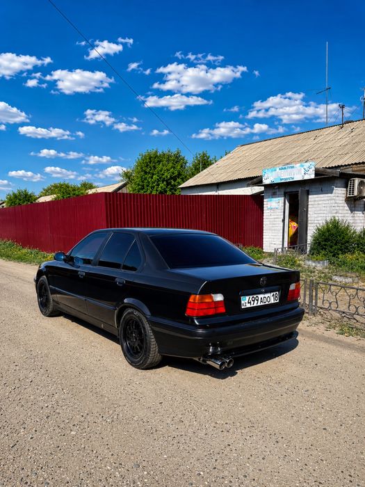 Продам BMW E36 бмв 320
