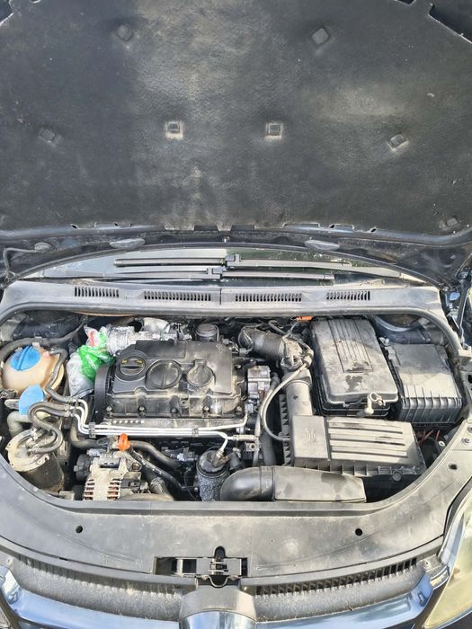 Vand golf 5 plus dezmembrari