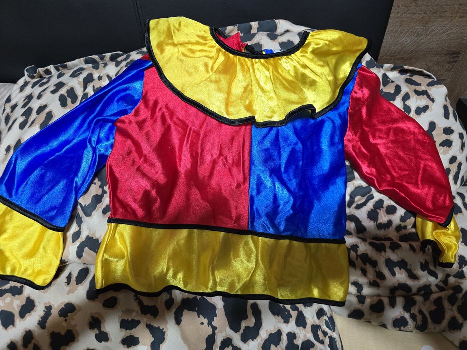 Bluza Carnaval marimea 128