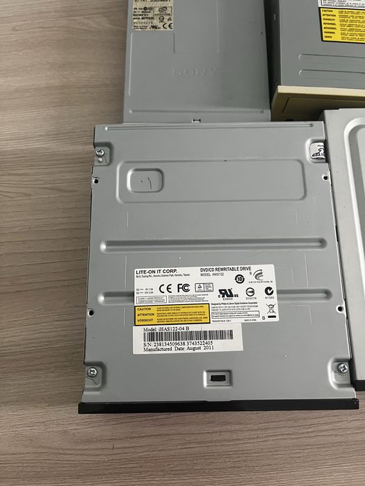 DVD ROM, CD ROM дисководы