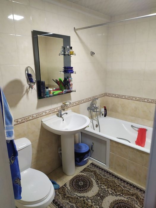 Uy sotiladi qorabog'da xovli