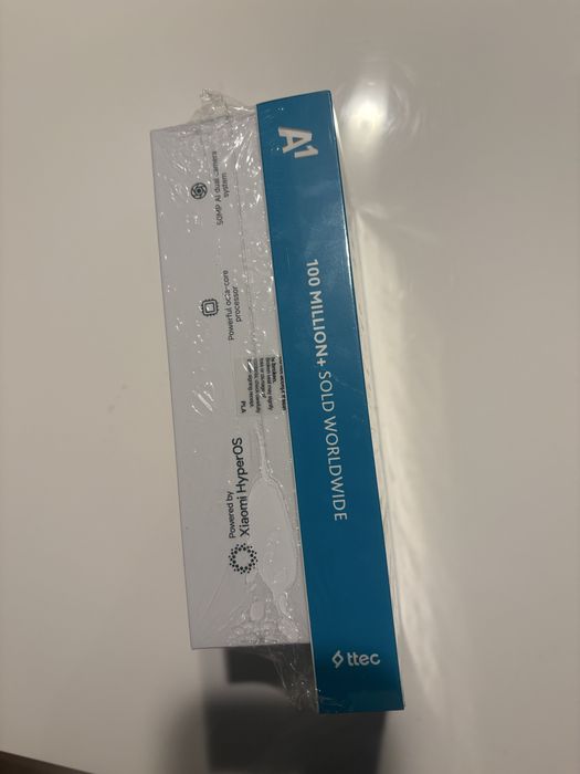 Смартфон Xiaomi - Redmi 15C и powerabank