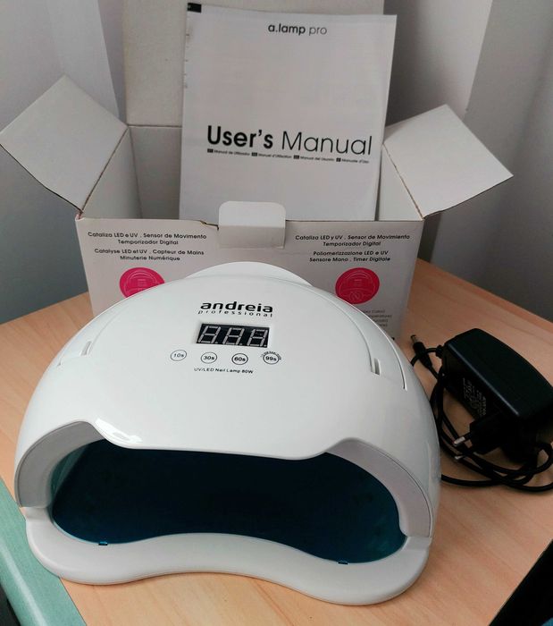 Lampa profesionala manichiura/pedichiura LED & UV - Andreia Pro