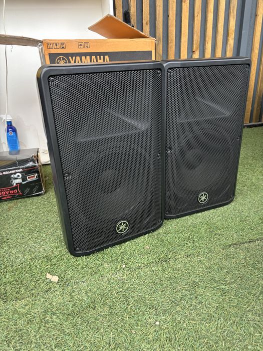 Boxe active yamaha dbr 12// 2 bucati