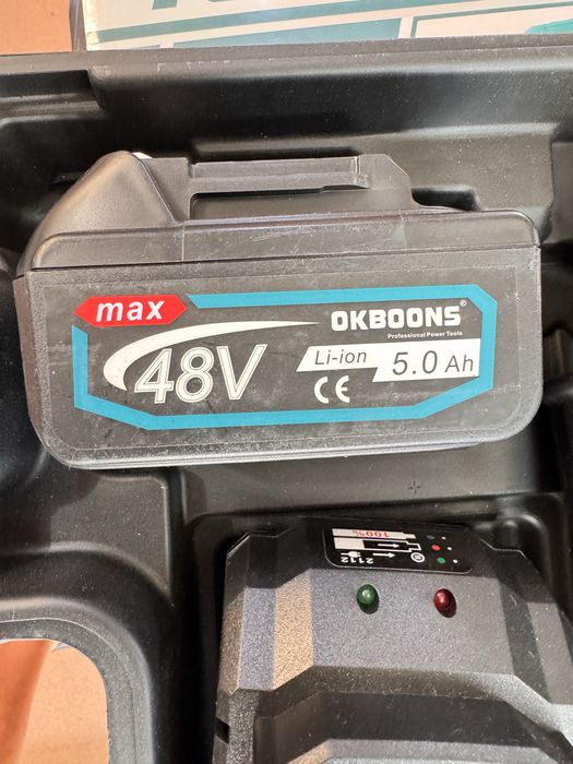 Flex polizor unghiular cu 2 acumulatori 48V 5Ah cu trusa si accesorii