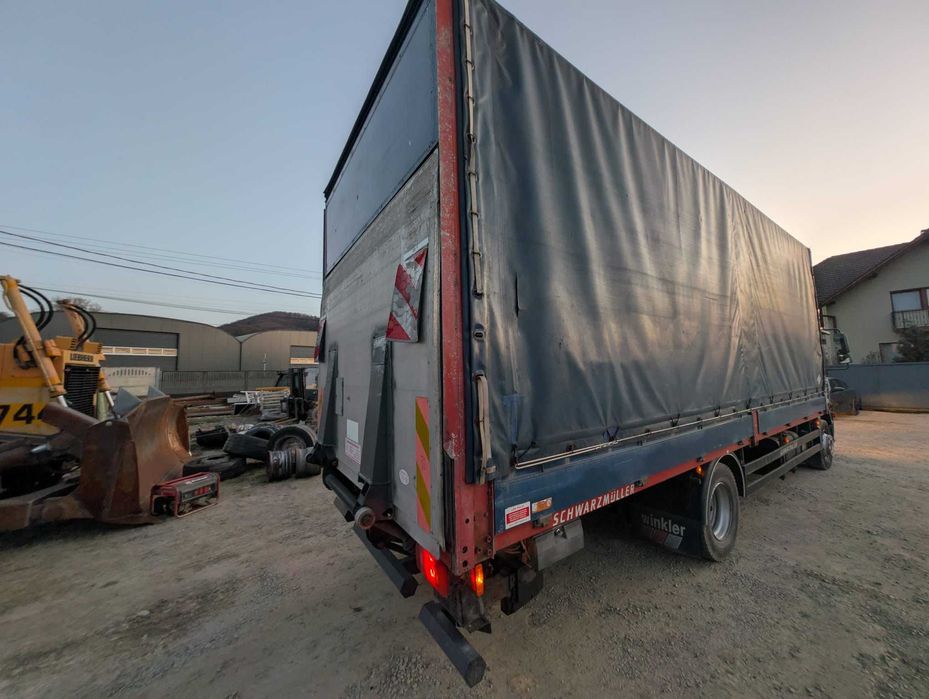 Lada / Bena cu Prelata + Lift hidraulic 1500 Kg