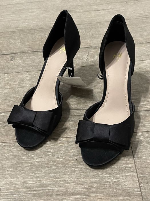 Вечерние босоножки