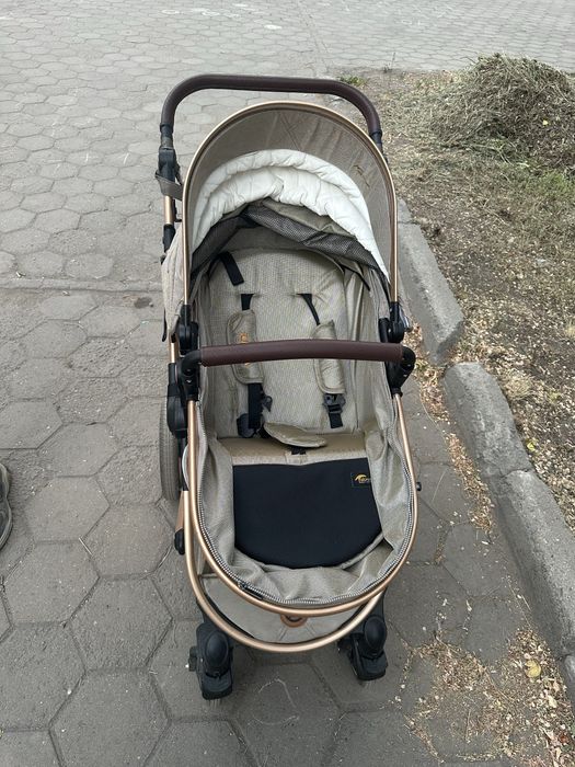 Продаю коляску 3в1 за 65.000